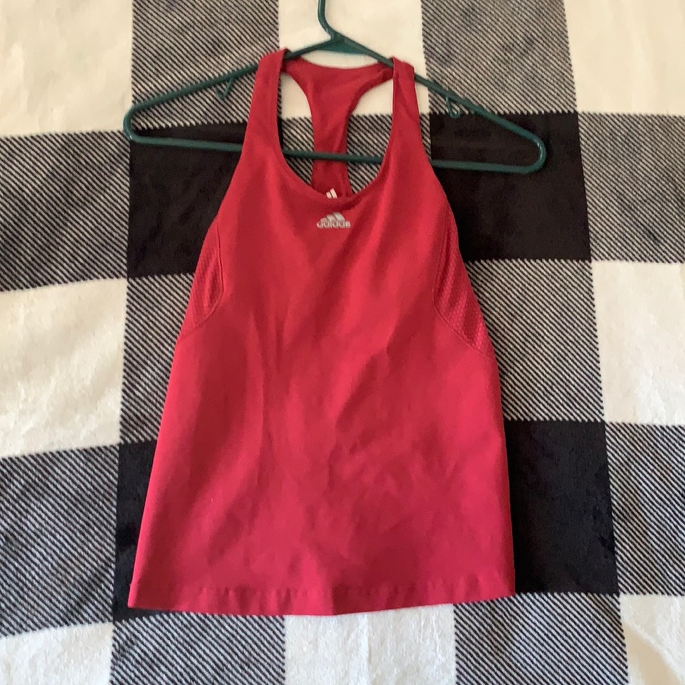 Size small Adidas workout tank. PERFECT!